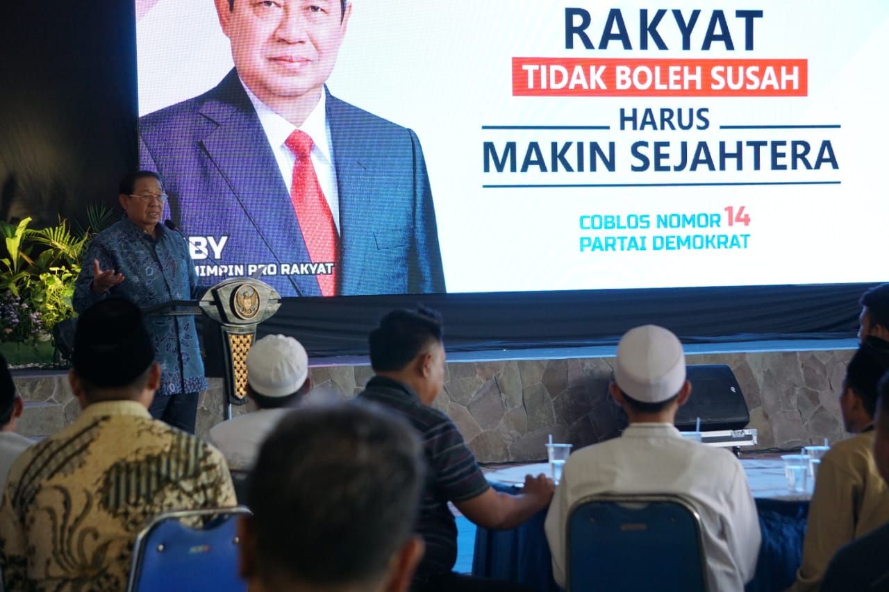 SBY Kawal Janji Jokowi Angkat Guru dan Pegawai Honorer jadi ASN