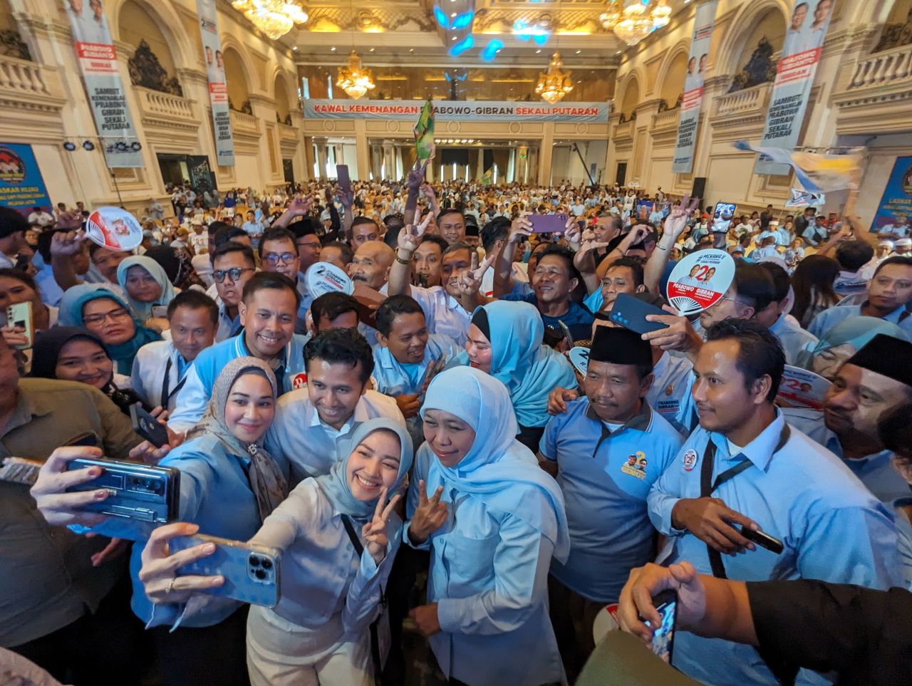 Apel Akbar Relawan, Khofifah: Alam Negeri Ini Telah Berpihak ke Prabowo-Gibran