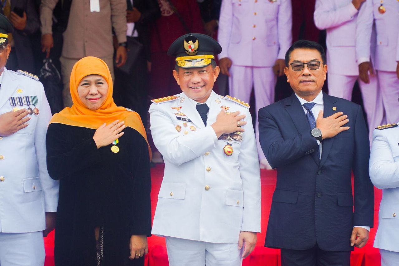 Khofifah&nbsp;Terima Satyalancana Karya Bhakti Praja Nugraha Presiden RI