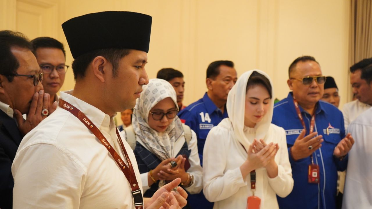 Dokter Agung Optimistis Khofifah-Emil Menang 1 Putaran, Ribuan Relawan SDA All Out