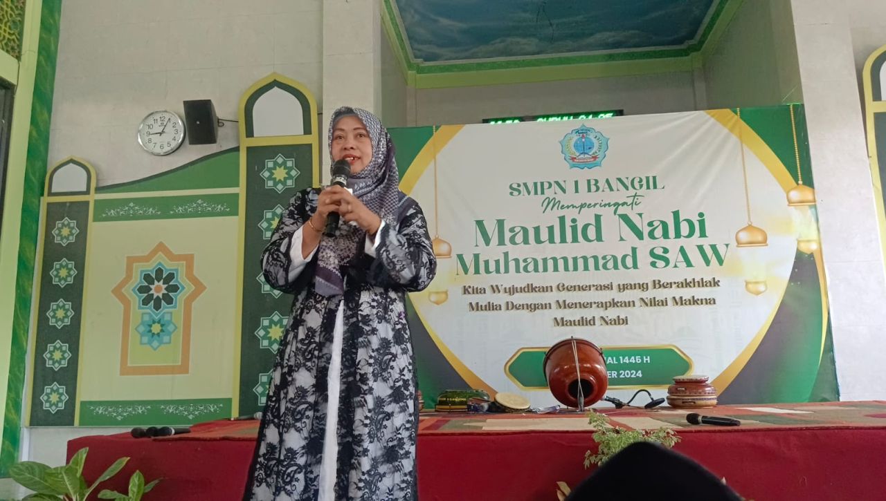SMPN 1 Bangil Peringati Maulid Nabi Muhammad SAW