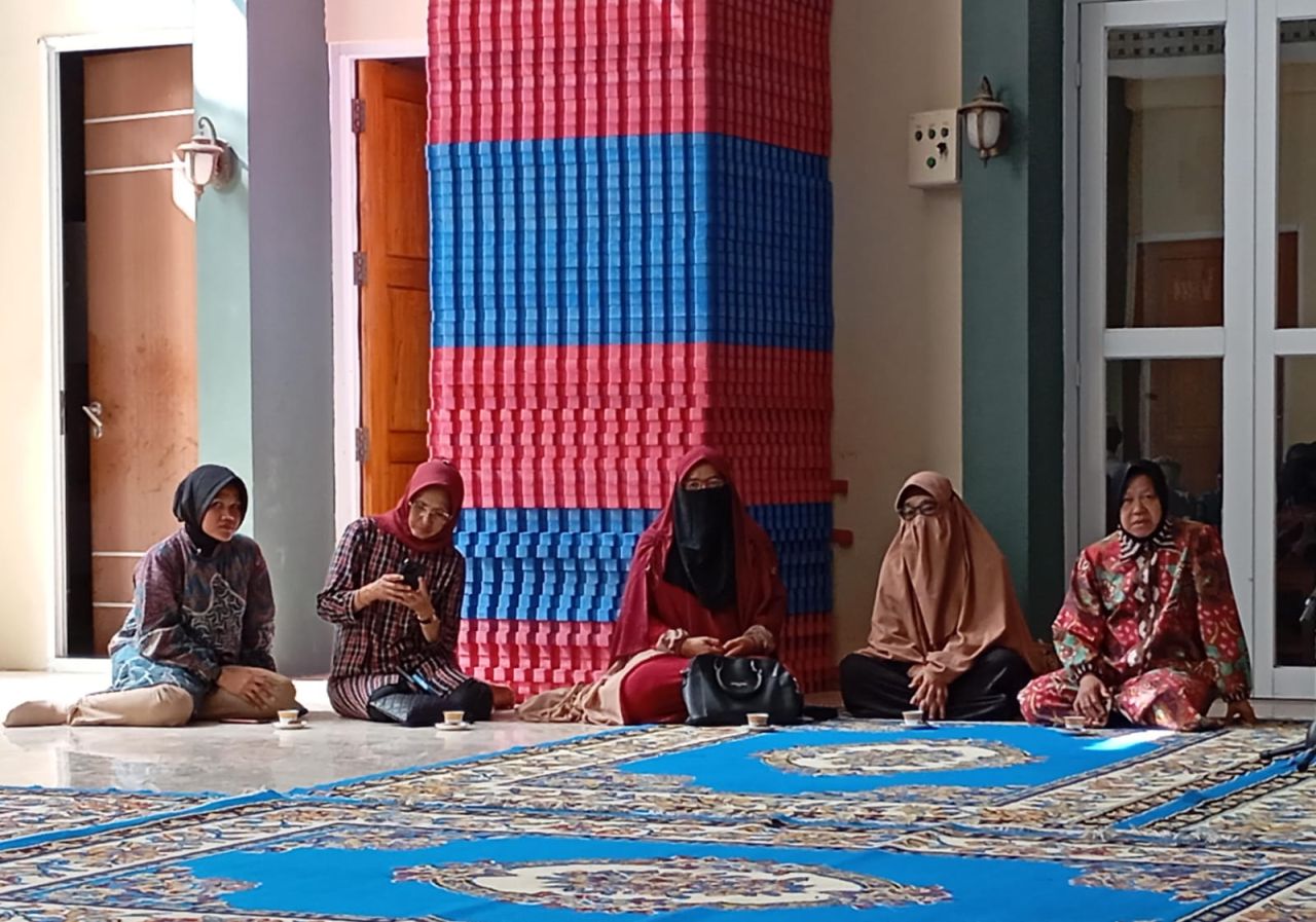 Cagub Risma Berdiskusi Kesejahteraan Umat di Ponpes Al Fatah Temboro Magetan
