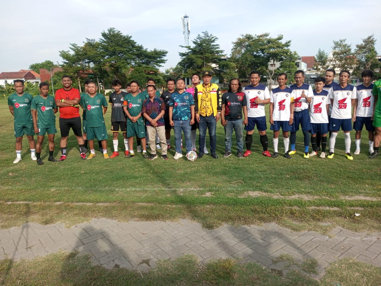HUT ke-60 Tahun, Golkar Surabaya Gandeng Judes Gelar Fun Football