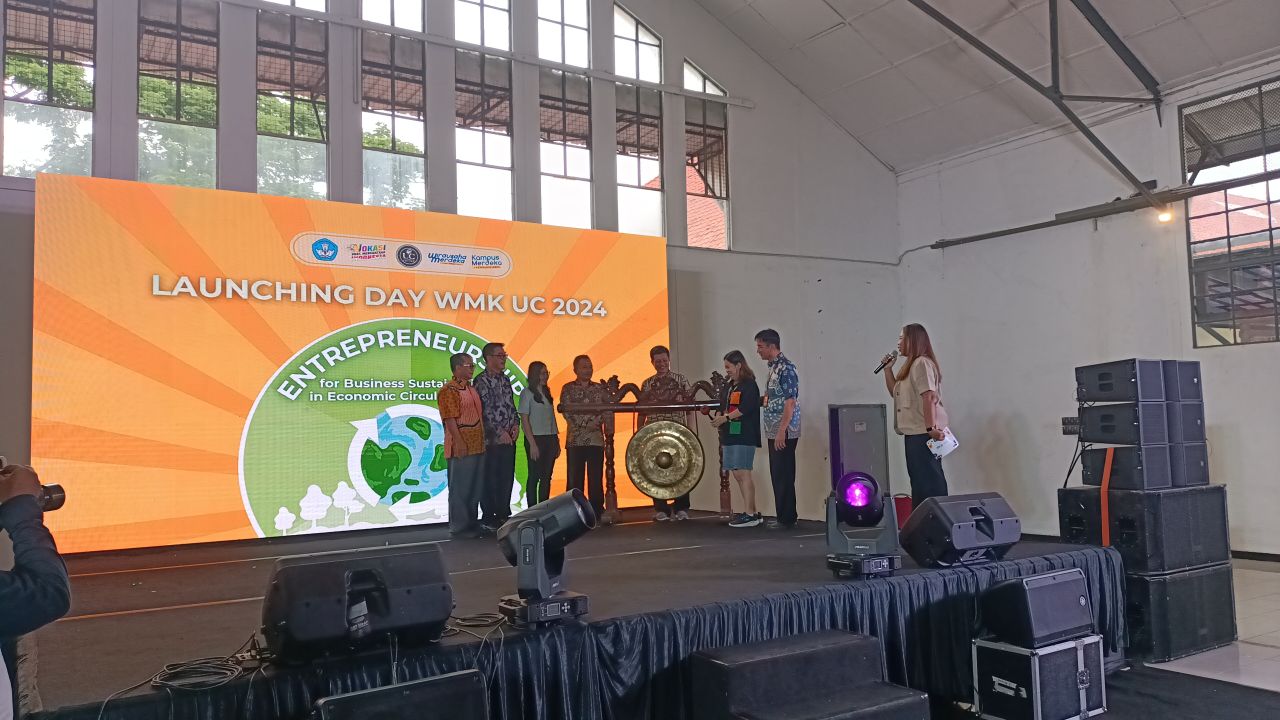 Universitas Ciputra Dorong Ekonomi Sirkular Melalui Launching Day WMK 2024