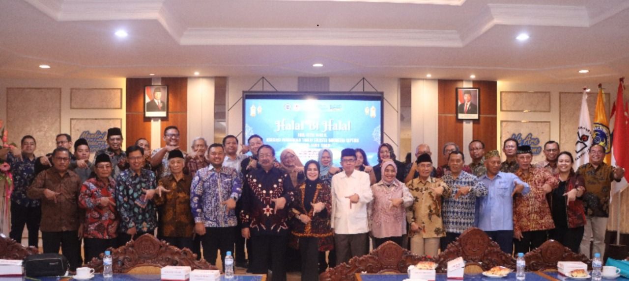 Halal Bihalal Rektor Unitomo Sambut Kepala LLDikti Wilayah 7 dan Ketua APTISI Jatim