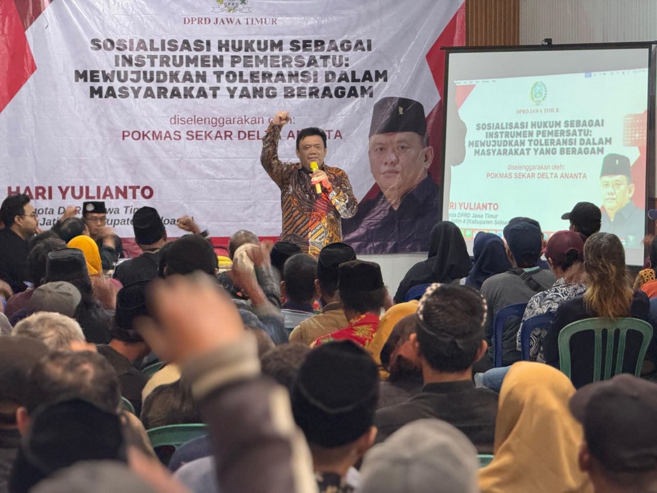 Hari Buruh, Fraksi PDIP DPRD Jatim: Saatnya Regulasi Propekerja Diperkuat