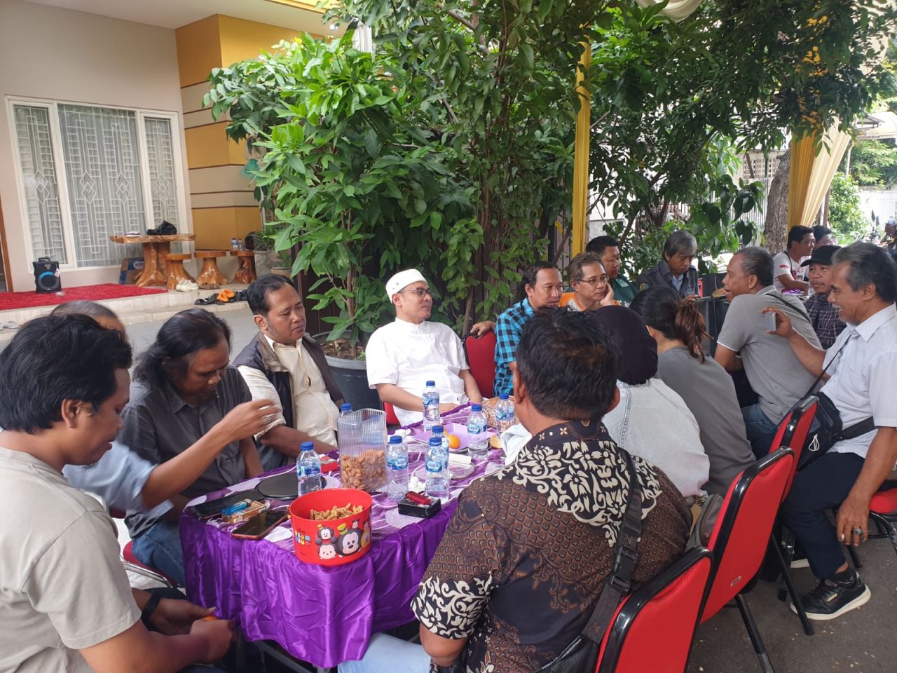 Melihat Cerita Wakil Ketua DPRD Surabaya Pasca Haji, Hingga Dukung Penerapan Jam Malam Anak
