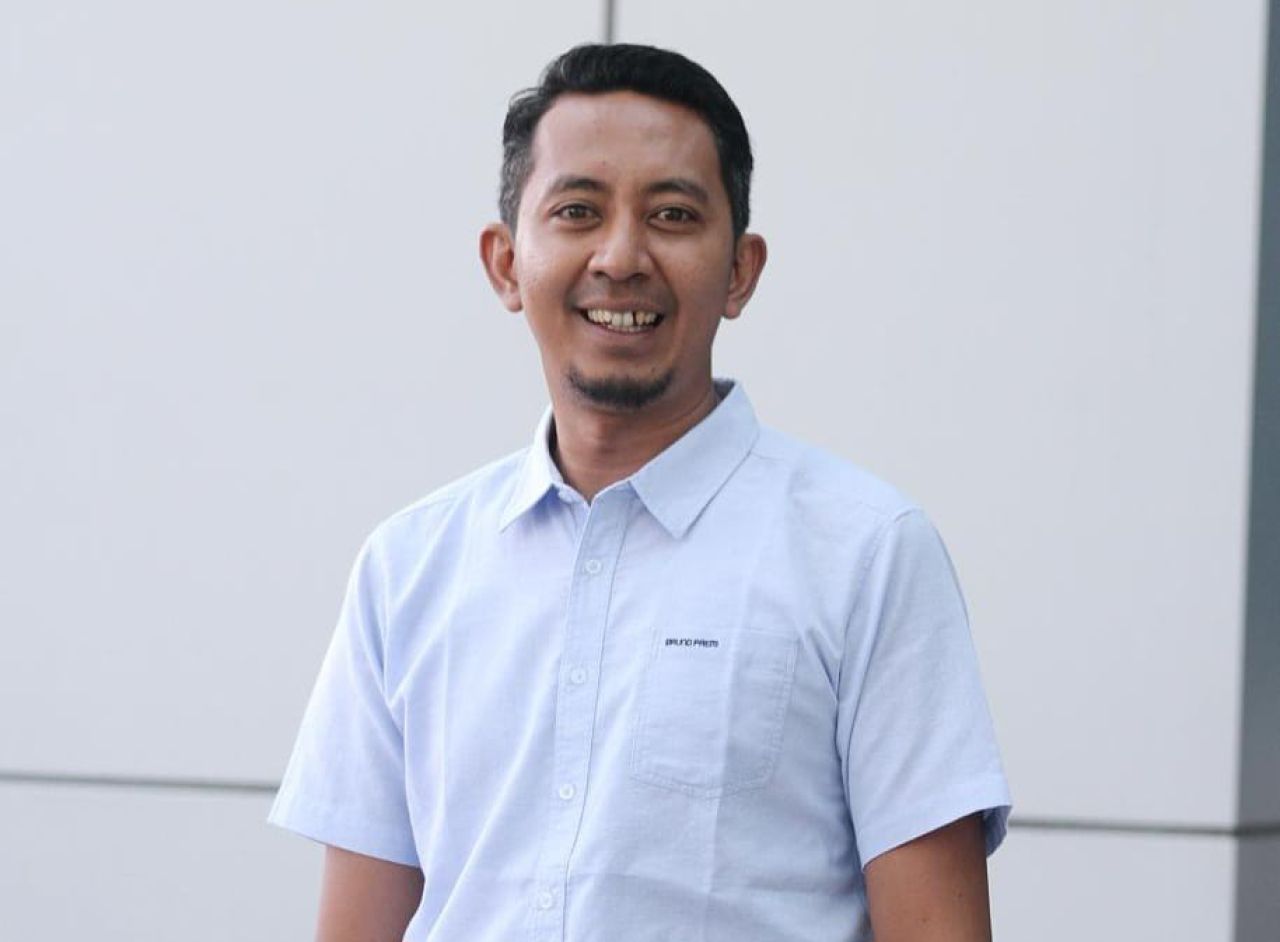 Meninggalkan Menara, Merawat Suara