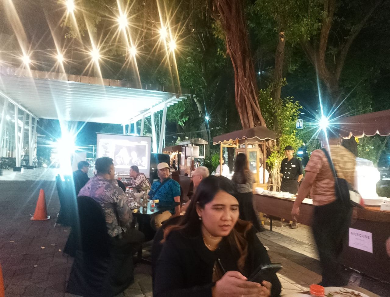 Mercure Surabaya Grand Mirama Surabaya Hadirkan Pasar Malam Darmo