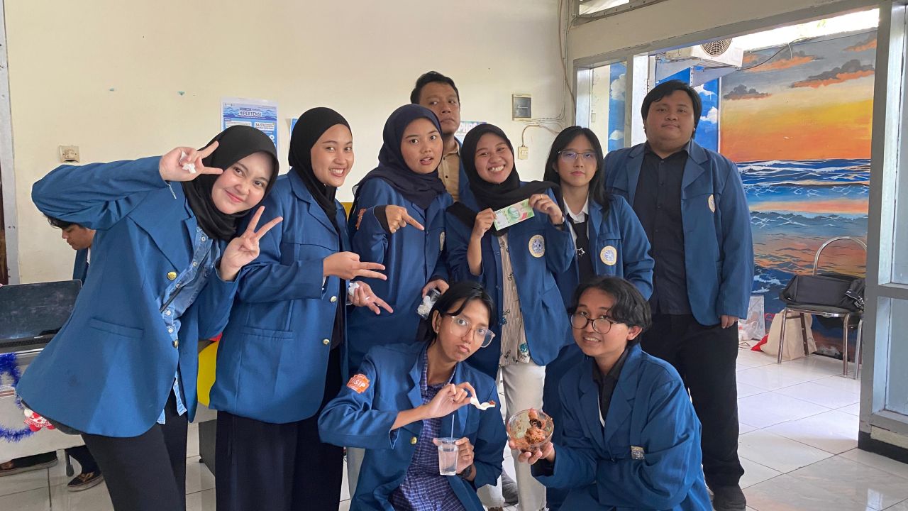 Penarikan Mahasiswa KKN-BBK 6 Unair di Kecamatan Asemrowo: WUjud Kolaborasi dengan Masyarakat