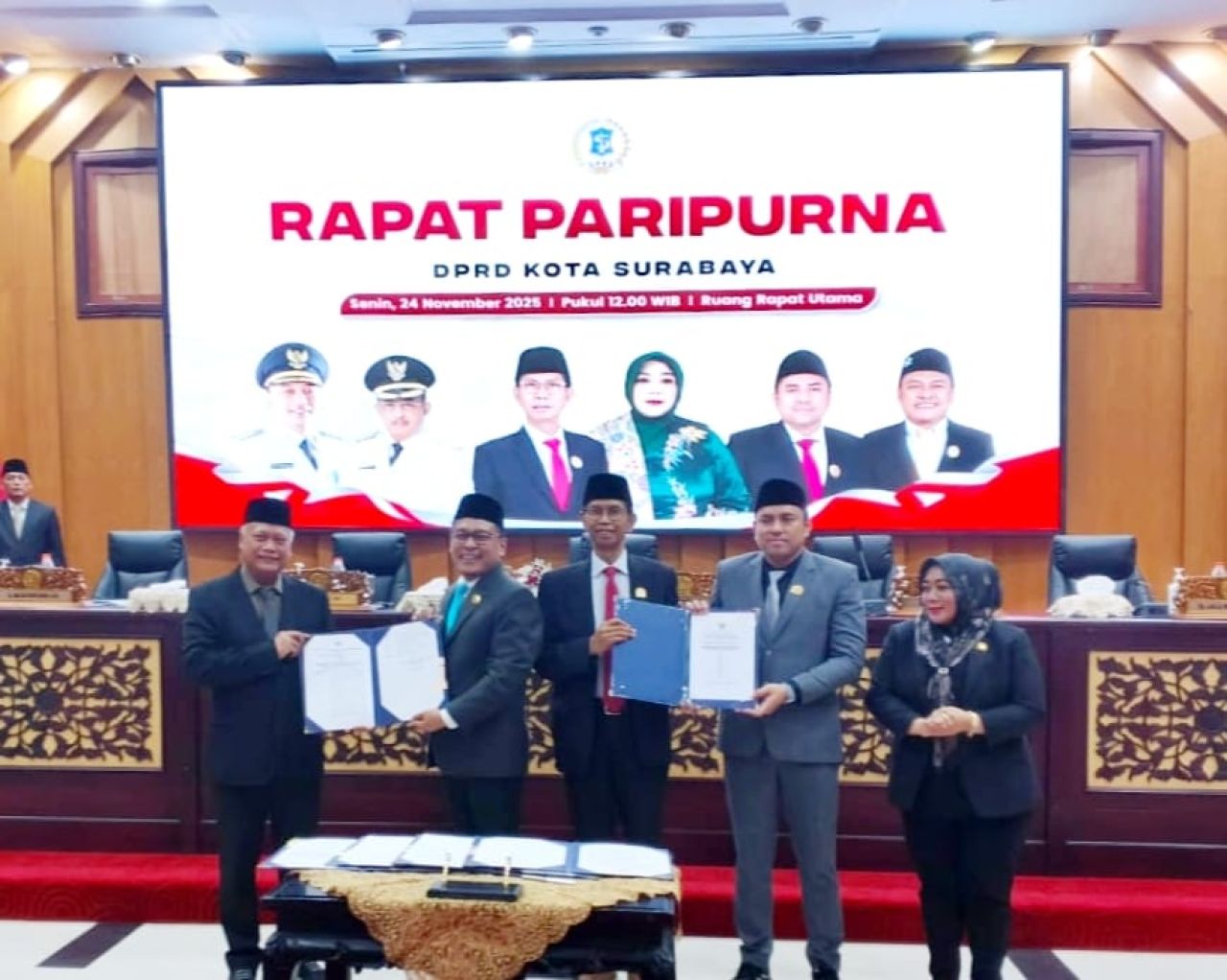 DPRD Surabaya Adakan Sidang Paripurna Bahas Raperda Inisiatif