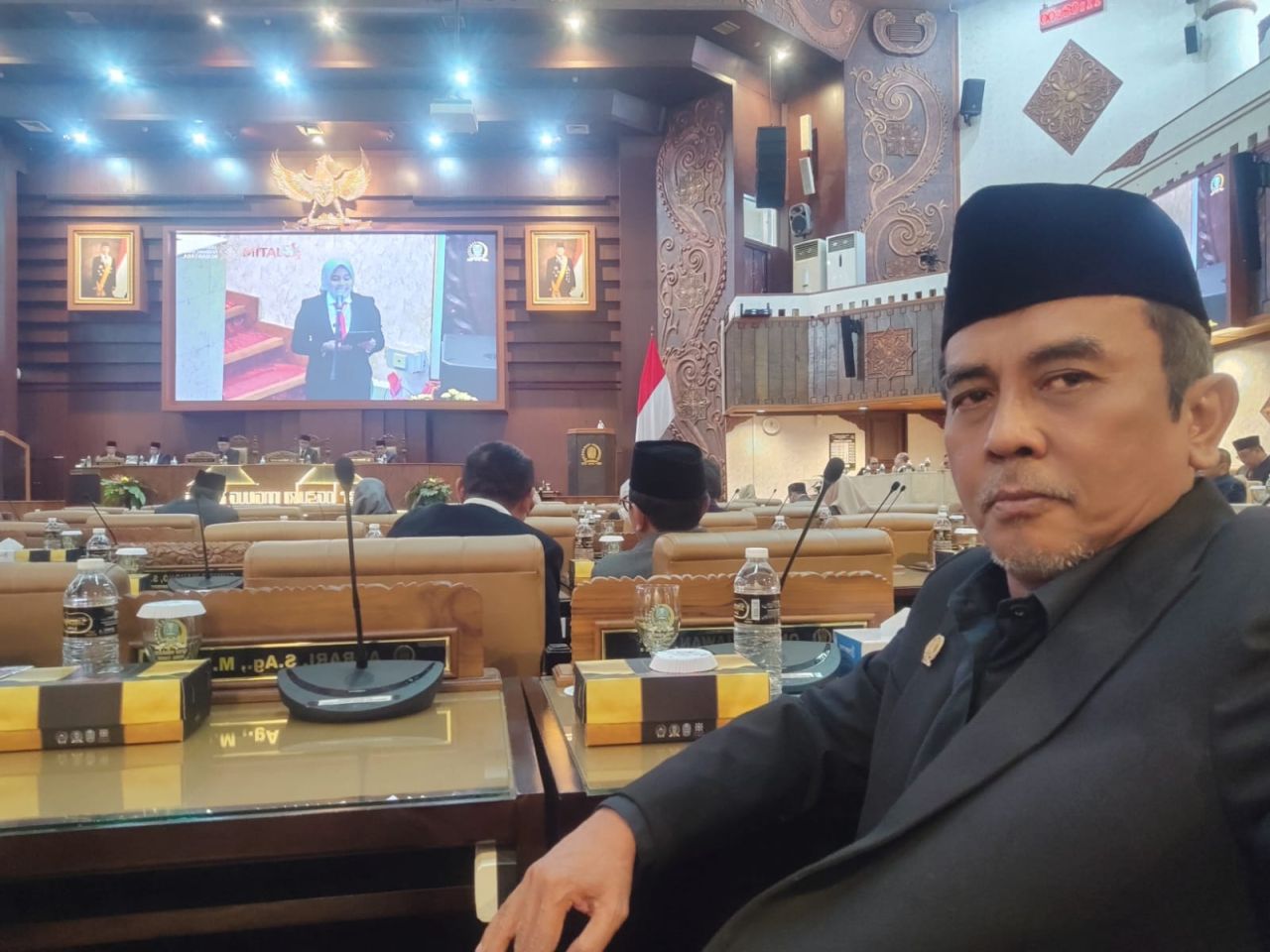 Fraksi PDIP DPRD Jatim: Pembangunan Pabrik Pakan Ayam Murah Urgensi untuk Jatim