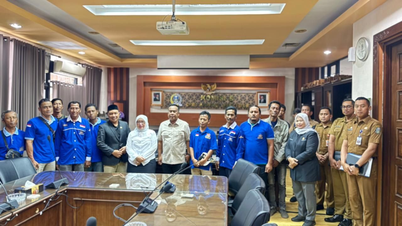 Nelayan Gresik Wadul DPRD Jatim, Minta Ganti Rugi Rumpon Tertabrak Kapal